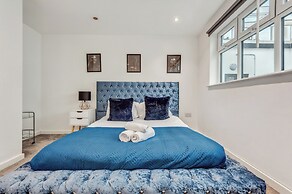 Central Liverpool Retreat