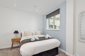 Central Liverpool Retreat