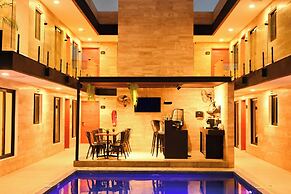 Hotel 28