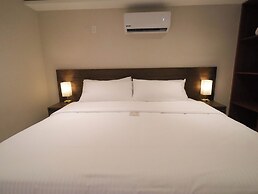 Hotel 28