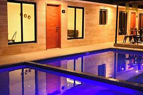 Hotel 28