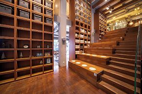 Xingyi Chain Hotel Jiangxia Metro Station