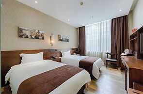 Xingyi Chain Hotel Jiangxia Metro Station