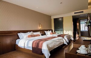 Xingyi Chain Hotel Jiangxia Metro Station