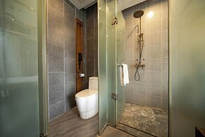 Xingyi Chain Hotel Jiangxia Metro Station