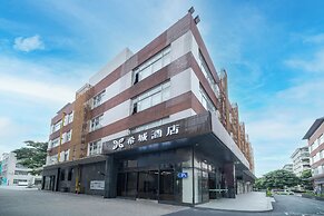 Xingyi Chain Hotel Jiangxia Metro Station