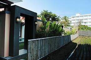 SEJATI VILLAS PETITENGET