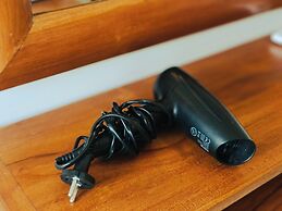 SEJATI VILLAS PETITENGET