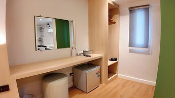 V1 BOUTIQUE HOTEL