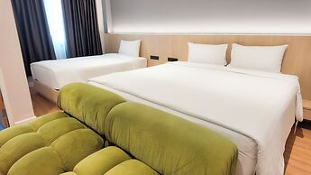 V1 BOUTIQUE HOTEL