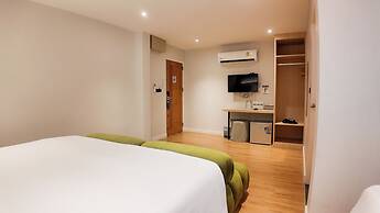 V1 BOUTIQUE HOTEL