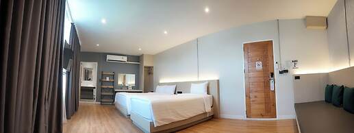 V1 BOUTIQUE HOTEL