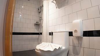 V1 BOUTIQUE HOTEL