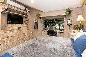 Quinta Pavo Real by Acomodo