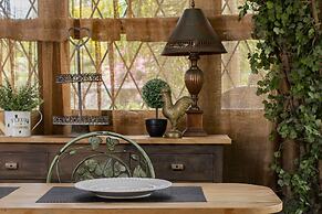 Quinta Pavo Real by Acomodo