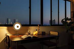 Shanghai Moxi Homestay Sports Stadium