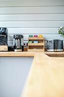 Sustainable Pod on Old Chalford Farm