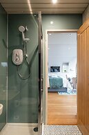 Sustainable Pod on Old Chalford Farm