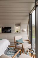 Sustainable Pod on Old Chalford Farm