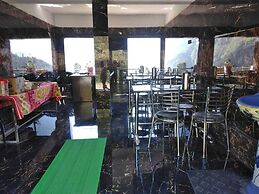 Shri Narayan Tourist Lodge