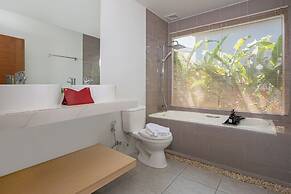 Andaman Sea Best Pool Access & Villas