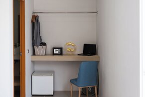 Andaman Sea Best Pool Access & Villas