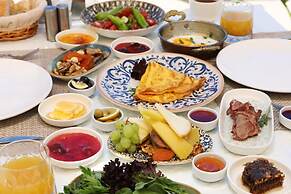 Enki Spinoza Thermal Resort Hotel