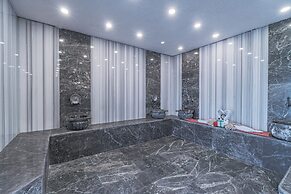 Enki Spinoza Thermal Resort Hotel