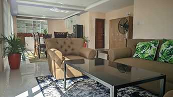 Lou Ela's Resort