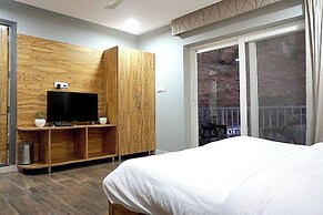 SL Manor Resort by Lawrence Hotels