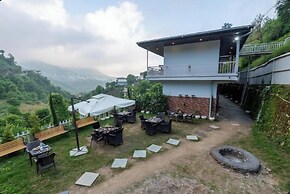 SL Manor Resort by Lawrence Hotels