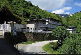 SL Manor Resort by Lawrence Hotels