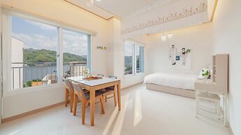Gapyeong Binchelo Pool Villa Spa Pension