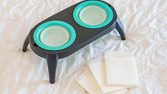 Geoje Kkachi and Santorini Pension