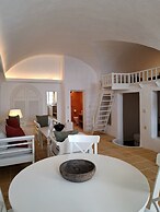 Mardanza Krokos Suites