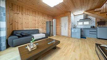 Taean Anmyeondo Soso Private Pension