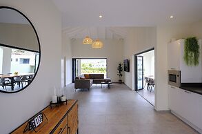 Great Location - Newly Built and Beautiful Home