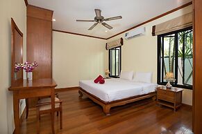 Balinese-Style 3BR Pool Villa Tina