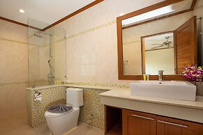 Balinese-Style 3BR Pool Villa Tina