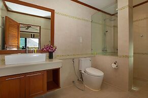 Balinese-Style 3BR Pool Villa Tina