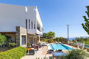 Villa Friends With Private Pool