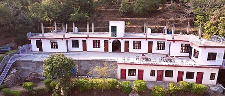 Sun Shine Haven Retreat Chandi