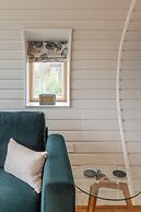 Unique 1 BD Eco-Retreat in Old Chalford