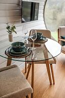 Unique 1 BD Eco-Retreat in Old Chalford