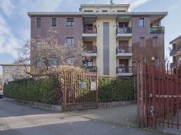 San Siro 3 Bedroom apt With Balcony