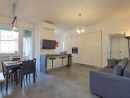 San Siro 3 Bedroom apt With Balcony