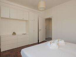 San Siro 3 Bedroom apt With Balcony