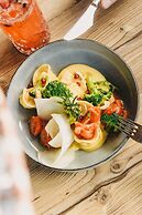 SchönBerg hotel. b&b.