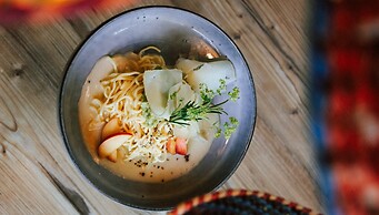 SchönBerg hotel. b&b.