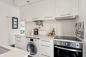 JOIVY Modern flat near Estrela Garden